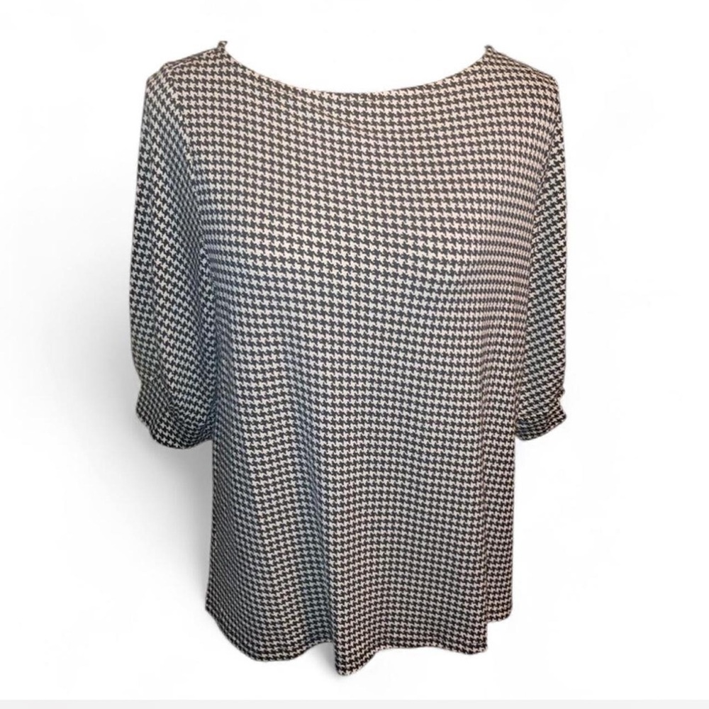 H&M Monochrome Houndstooth blouse size medium nwt